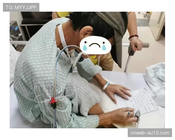 特写：伤病球员通过“虚拟更衣室”系统，在病房内与场上队友实时沟通